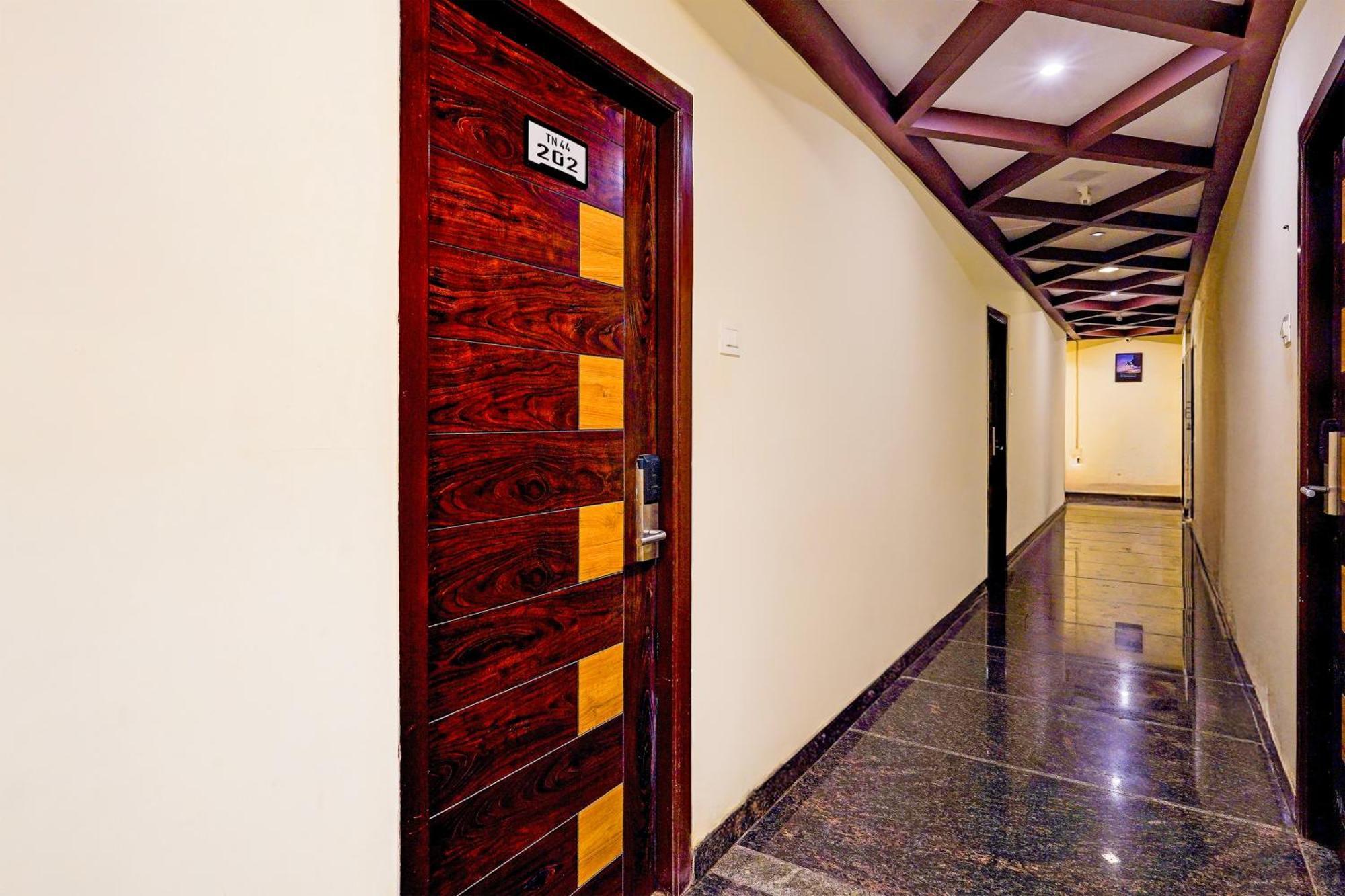 Hotel O Pallavaram Near Airport Ченнаи Экстерьер фото